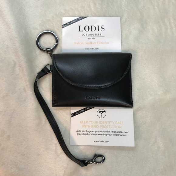 NWT Lodis RFID Leather Fold Over Snap Cardholder with Keyring - Picture 2 of 7